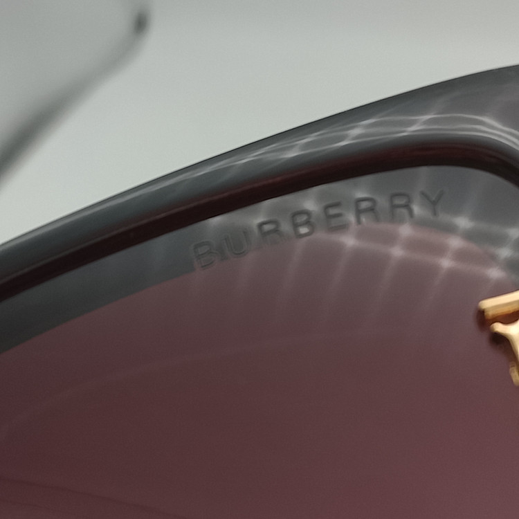 عینک زنانه باربریBURBERRY لولا فلز