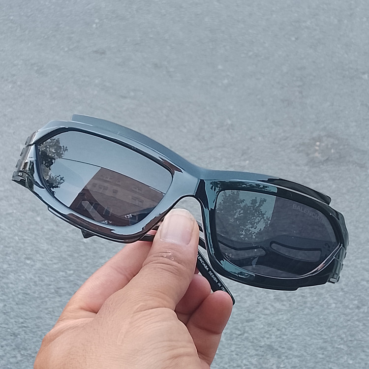 عینک آفتابی بالنسیاگا مشکی