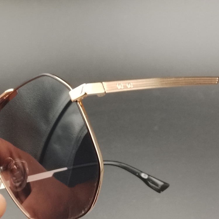 عینک فلزی اسپرت پلاریزه