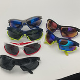 عینک ورزشی طرح پوما رنگ بدی